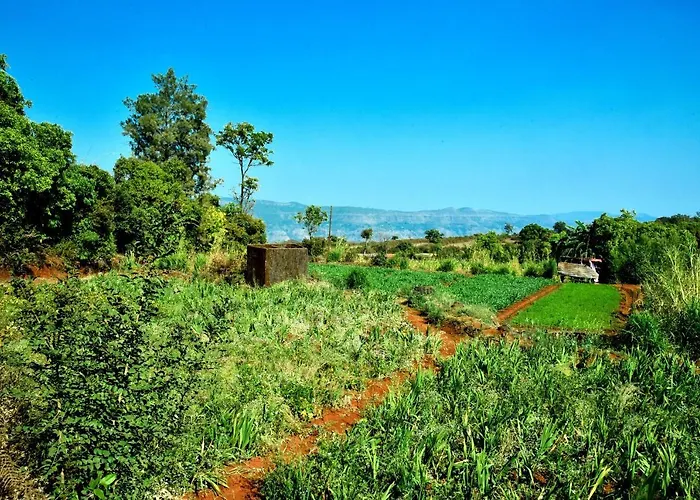 Meridian Villa - Besides Valley View With Swimming Pool & Strawberry Farms