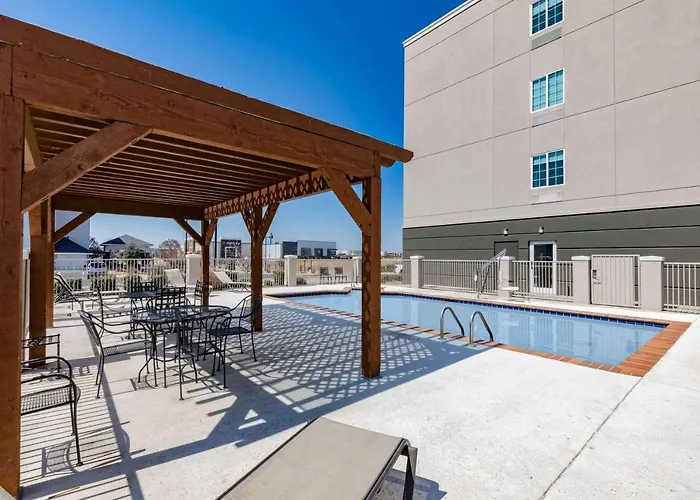La Quinta Inn & Suites By Wyndham