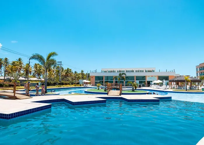 Muro Alto Condominio Clube By Aft