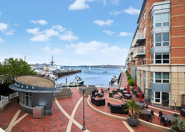 Hotels with a view Battery Wharf , Boston Waterfront