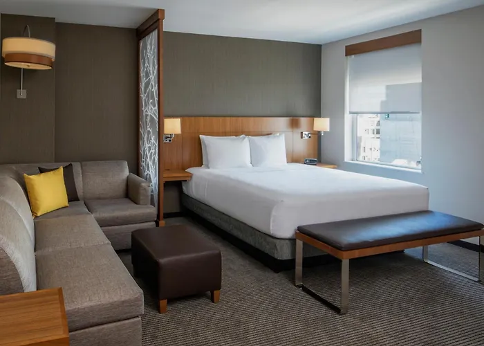 Hyatt Place Long Island City