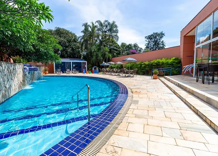 Golden Park by Nacional Inn