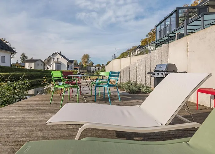 Luxus Ferienhaus für 8 Personen am See inkl. Boot