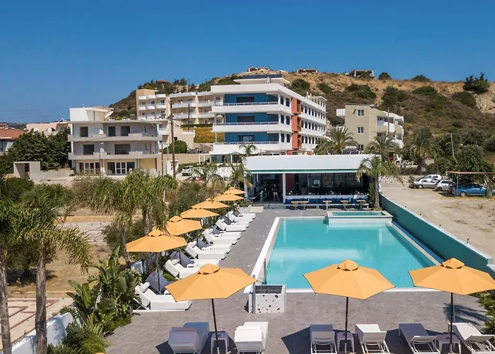 Mazoren Art Hotel