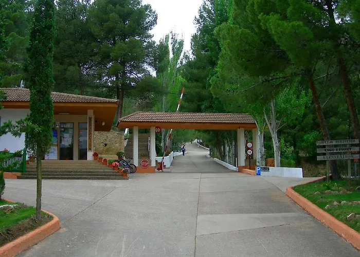 Hotel con piscina: Lago Resort