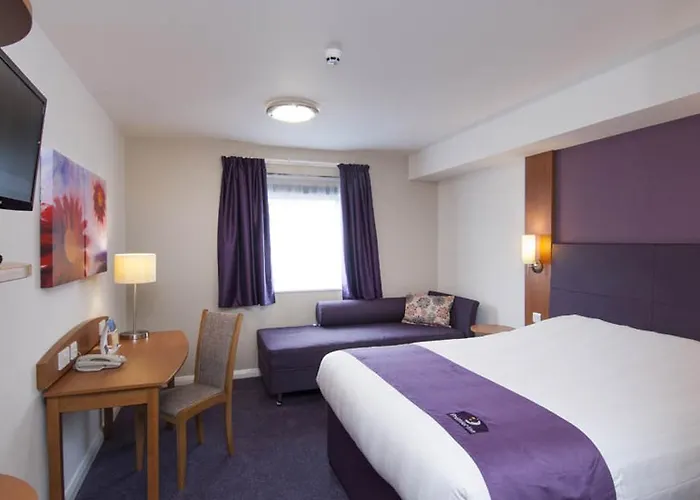 Premier Inn Swindon Central