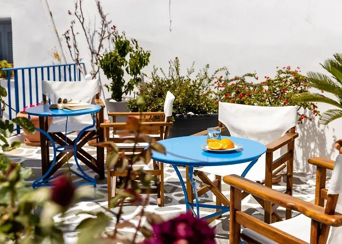 Hotel Dina