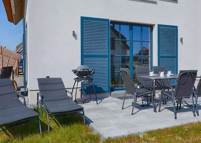 Hotel mit Hund Reetland Am Meer - Premium Reetdachvilla Mit 3 Schlafzimmern, Sauna Und Kamin F14