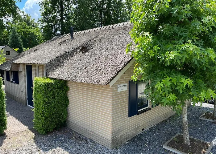 Villa Clementine With Sauna In