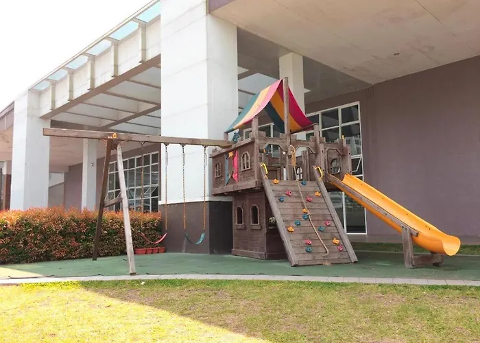 Hotel with Tennis: Condo At Smdc Wind Residences Tagaytay