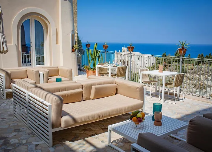 La Dolce Vita A Tropea