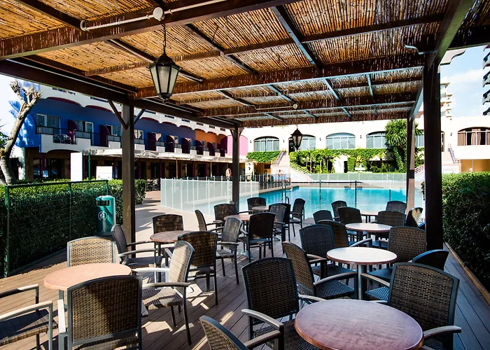 Hotel Monarque Cendrillon