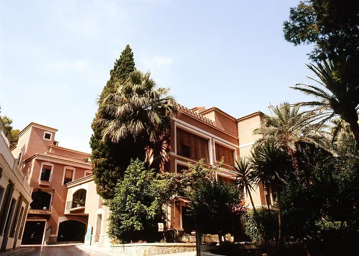 Balneario De Archena - León
