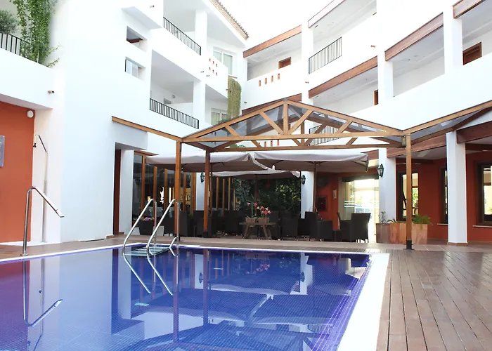 Aparthotel Puerto Mar