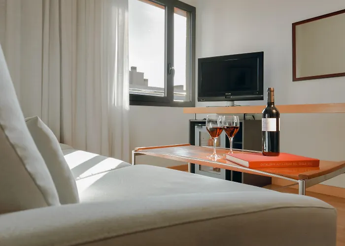 Hotel: Catalonia Barcelona Beach