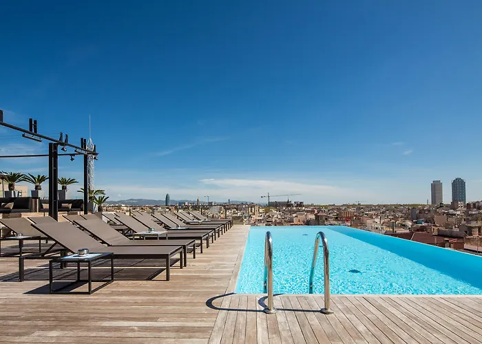  Grand Central, Small Luxury s