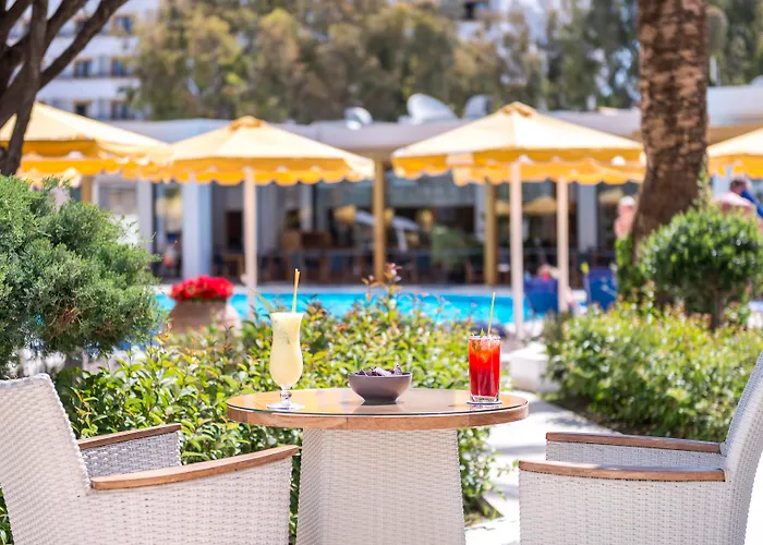 Hotel con tenis: Mitsis Grand Hotel