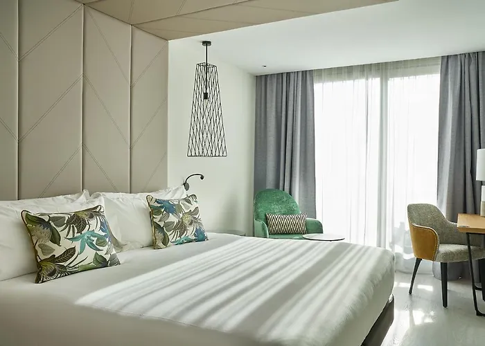 Family Hotel: Vincci Larios Diez