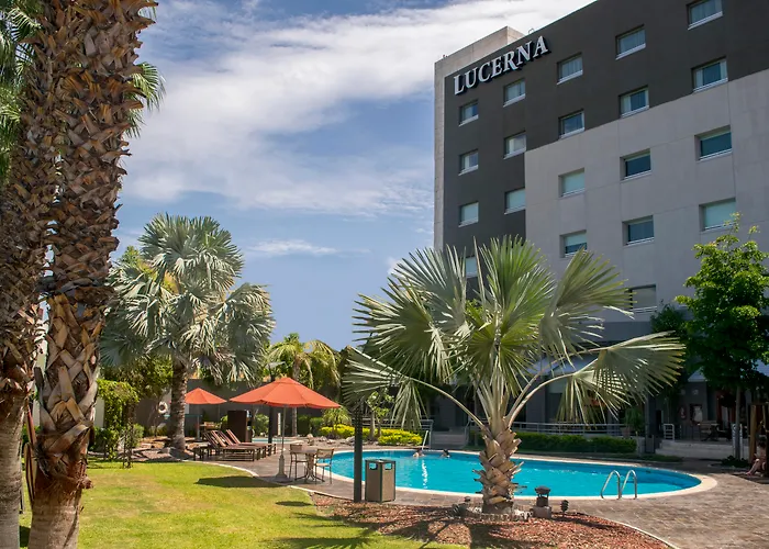 Central hotel: Hotel Lucerna Hermosillo