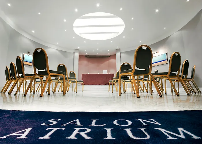 Hotel casinò: Hotel Gounod Fully Renovated