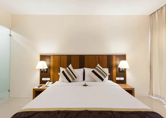 Hotels With Four Stars Patong Lodge - Thailand'S Green Plus