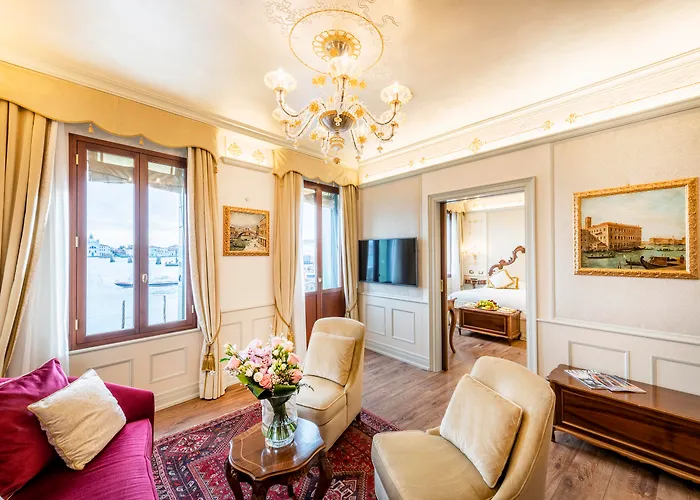 Hotel: Monaco & Grand Canal