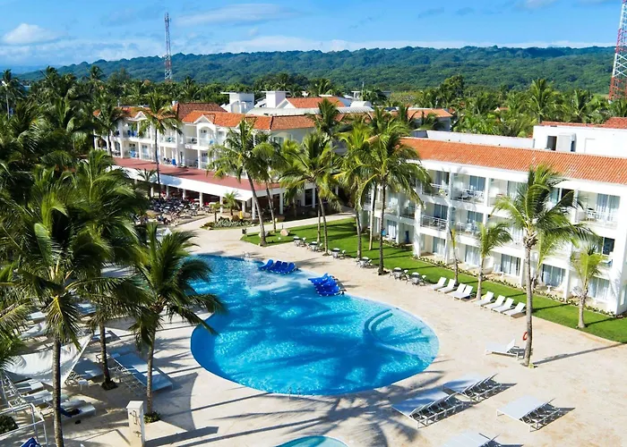  Viva Tangerine By Wyndham, A Trademark All Inclusive