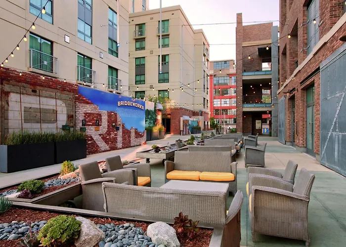 Hilton Gaslamp Quarter