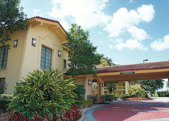 Golf hotel: Baymont By Wyndham Houston La Porte