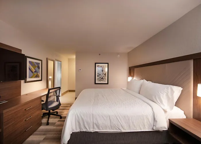 Holiday Inn Express Athens - University Area By Ihg