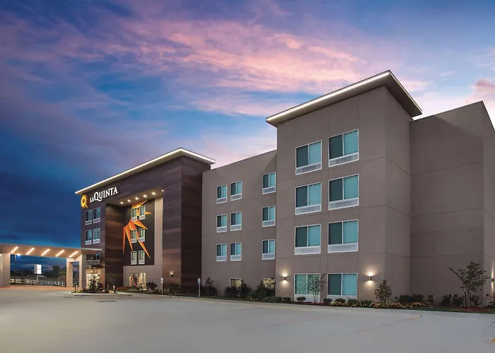 La Quinta By Wyndham Raleigh Downtown North