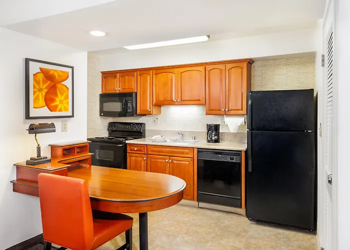 Clementine Hotel & Suites Anaheim