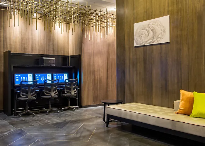 Animaux admis Holiday Inn Manhattan Financial District, An Ihg