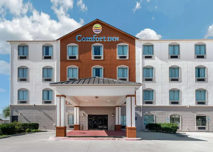Comfort Inn Near Unt