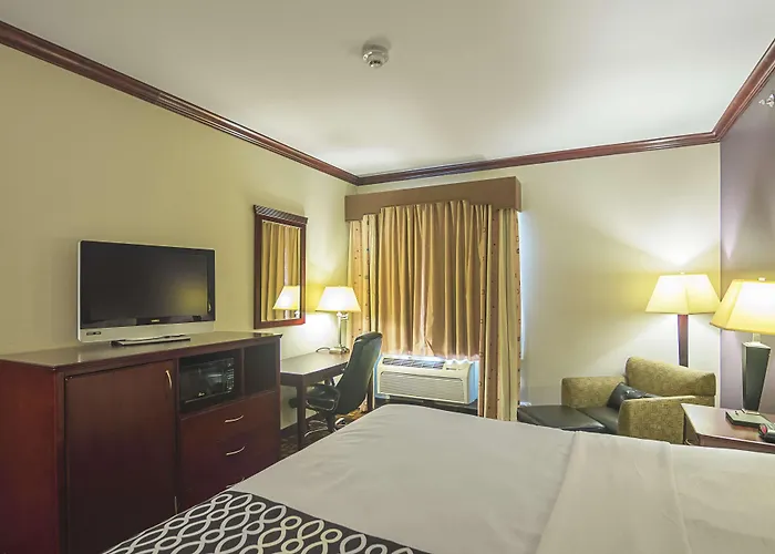 La Quinta By Wyndham Lindale