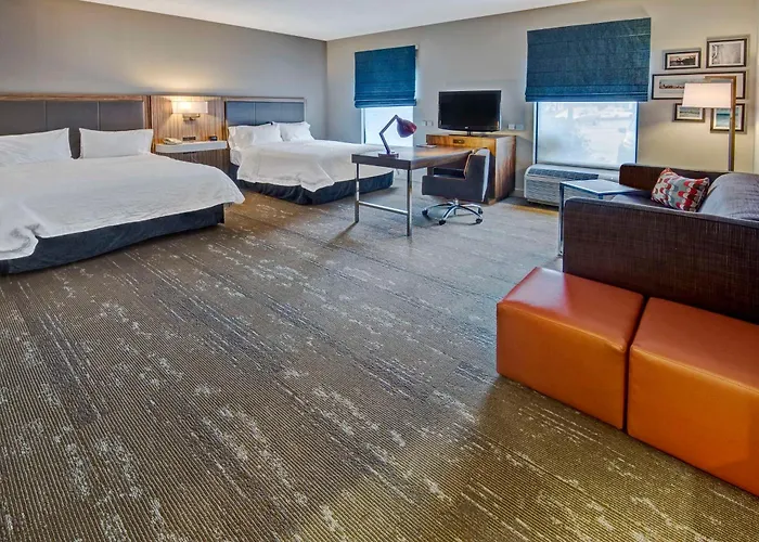 Hampton Inn & Suites Fort Myers Estero