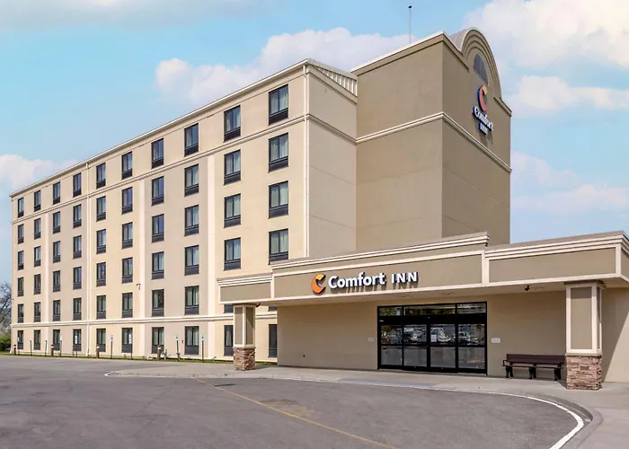 Comfort Inn The Pointe