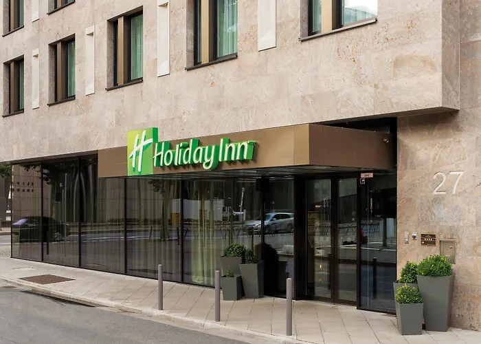Luxury hotel only: Holiday Inn Frankfurt - Alte Oper By Ihg