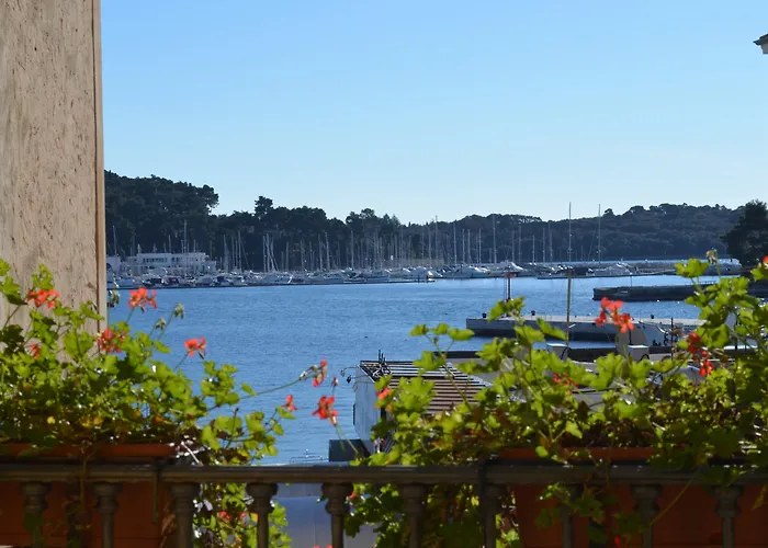 Hotels with a view Villa Tuttorotto