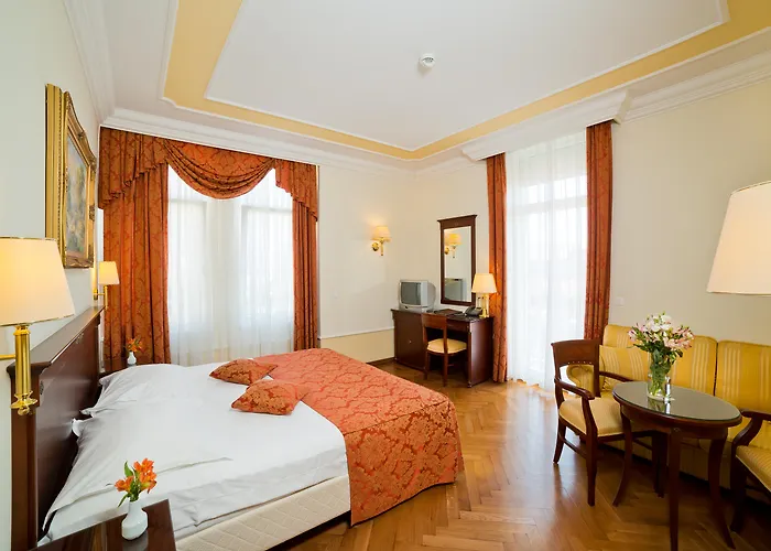 Сity center hotels Amadria Park Agava