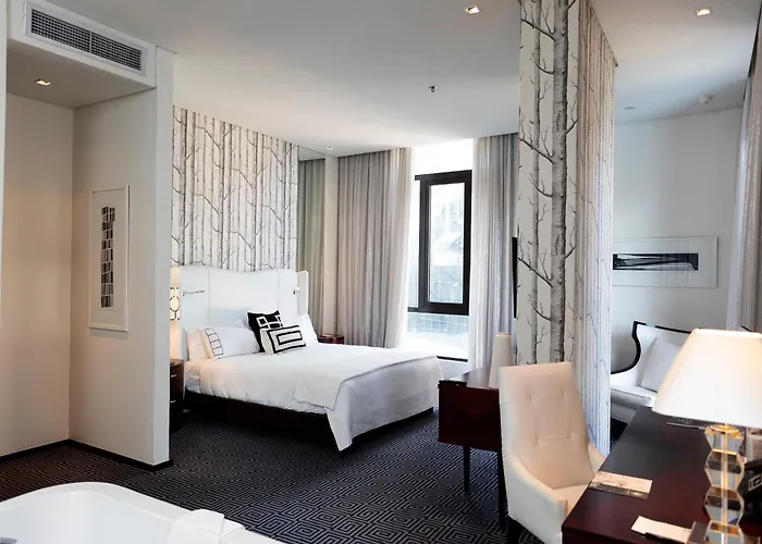 Hotel suites Davinci On Nelson Mandela Square