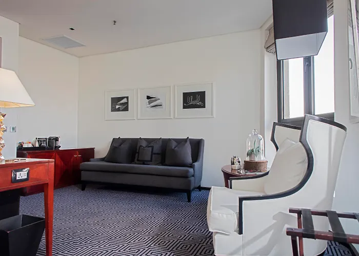 Hotel suites Davinci On Nelson Mandela Square