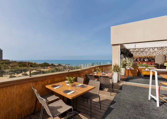 5 star hotel: Alexander Hotel