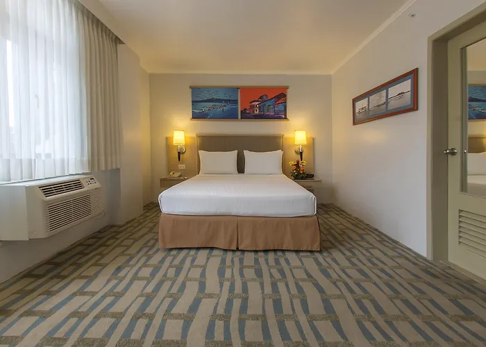  Grand Guayaquil, An Ascend Collection