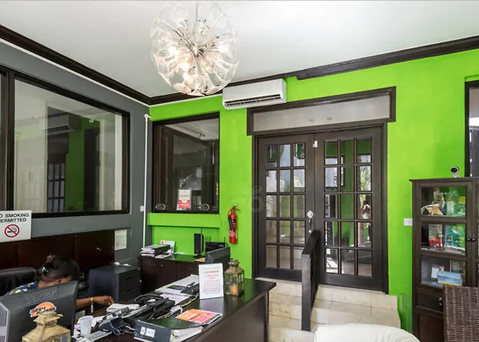 Silver Point Villa