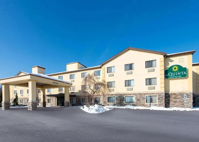 La Quinta By Wyndham Erie