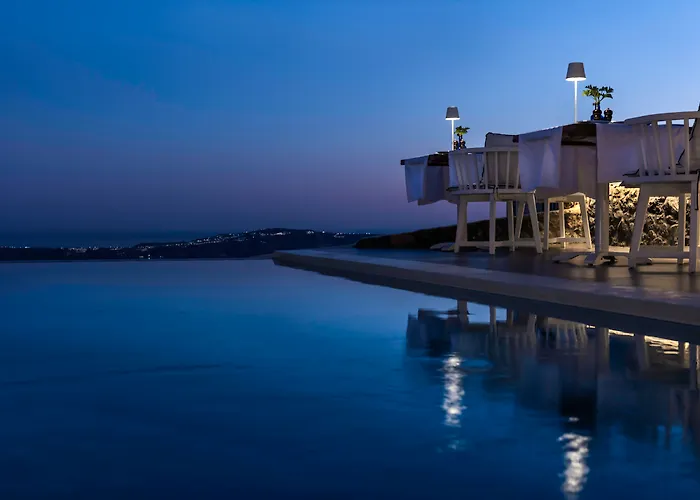 Mythical Blue Luxury Suites (Adults Only)