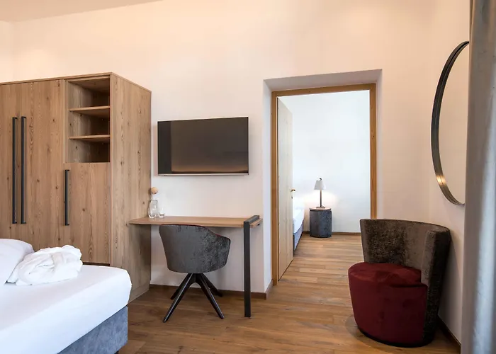 Hotel Jacuzzi: Grand Hotel Wolkenstein