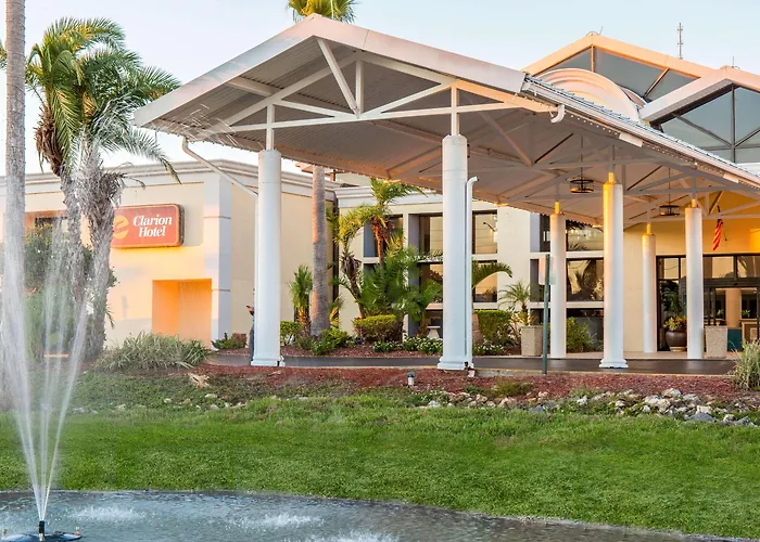 Romantic hotel: Clarion Hotel Orlando International Airport