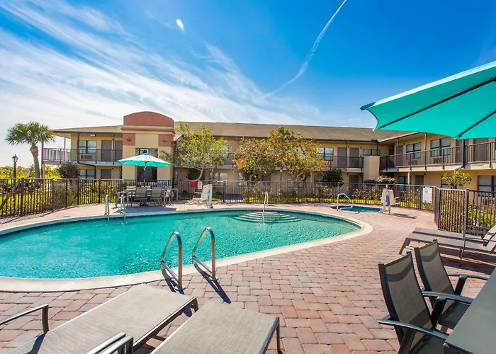 Baymont By Wyndham Punta Gorda/Port Charlotte